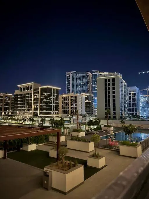 Cozy Urban Stay Near Dubai Mall United Arab Emirates